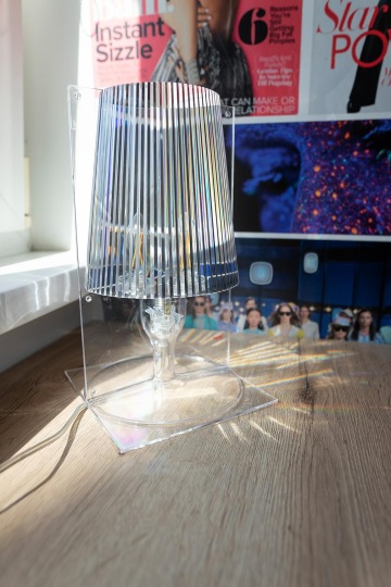 kare lampa transparent