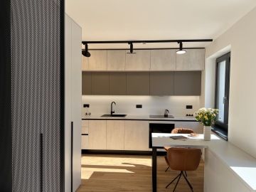 kuchyně na míru v garsonce